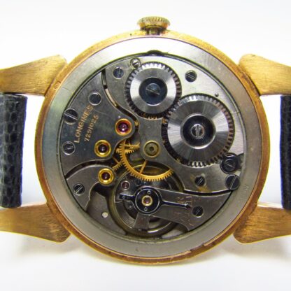 LONGINES. Reloj de pulsera caballero. Oro 18k. Suiza, Año 1.946.