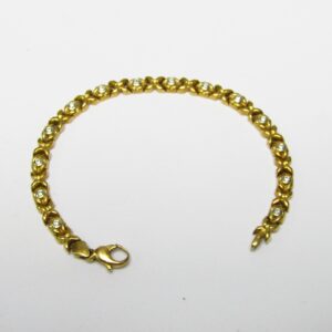 Pulsera de Oro de 18k con 14 Diamantes talla Brillante de 0,55 ct. (G-H/VS1-2). 21,20 gr.