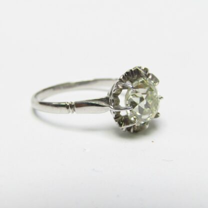 White Gold Solitaire with 1,64 ct European Antique Cut Natural Diamond. (N-VS2). IGE certificate.