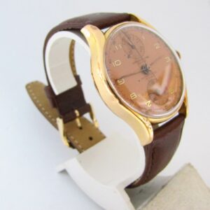 CHRONOGRAPHE SUISSE. Reloj Cronógrafo de pulsera para caballero. Oro 18k. Suiza, ca. 1950