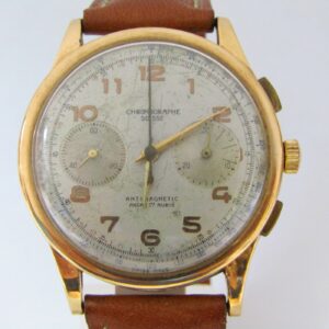 CHRONOGRAPHE SUISSE. Reloj Cronógrafo de pulsera para caballero. Oro 18k. Suiza, ca. 1950