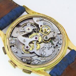 Reloj Cronógrafo de pulsera para caballero. Marca MP. Oro 18k. Suiza, ca. 1950
