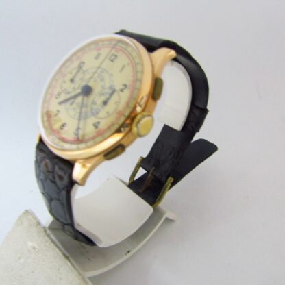 Reloj Cronógrafo de pulsera para caballero. Oro 18k. Suiza, ca. 1950