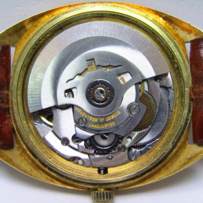 Longines Automático. Reloj de Pulsera para Caballero. Oro 18k. Suiza, 1975.