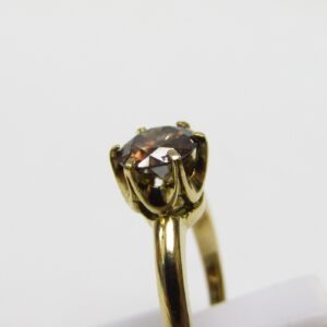 Sortija en Oro de 18k. con Diamante Natural, talla Brillante de 1,15 ct. (Orange/P1). Certificado IGE.