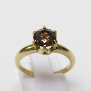Sortija en Oro de 18k. con Diamante Natural, talla Brillante de 1,15 ct. (Orange/P1). Certificado IGE.