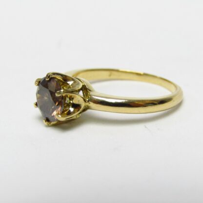 Sortija en Oro de 18k. con Diamante Natural, talla Brillante de 1,15 ct. (Orange/P1). Certificado IGE.