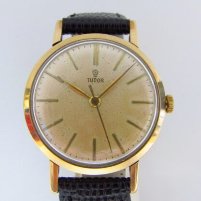 TUDOR by ROLEX. Reloj de pulsera para caballero. Oro 9k. Suiza, ca. 1950.