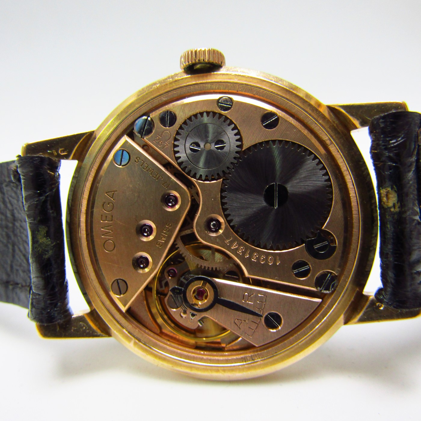 OMEGA. Reloj de pulsera para caballero. Oro 18k. Suiza, 1952. OMEGA. Reloj de pulsera para caballero. Oro 18k. Suiza, 1952.