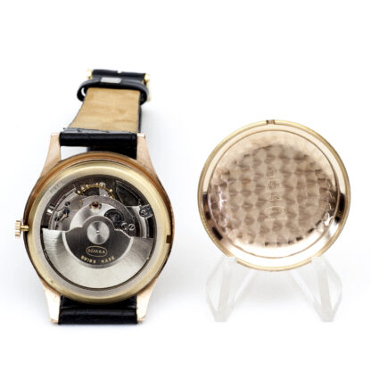 DOXA Automatic. Reloj de pulsera para caballero. Oro 14k. Ca. 1970.