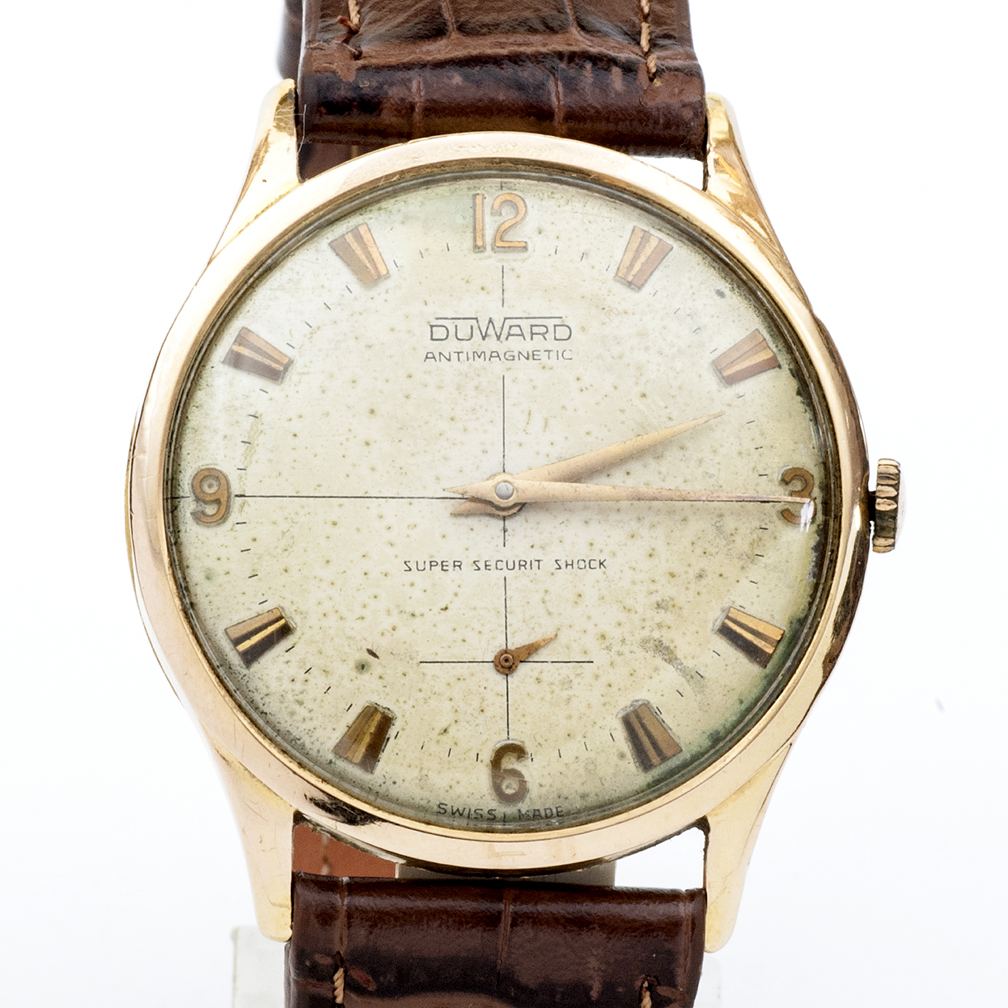 DUWARD Antimagnetic. Reloj de pulsera para caballero. Oro 18k. Acero. Suiza, ca. 1955. DUWARD Antimagnetic. Reloj de pulsera para caballero. Oro 18k. Acero. Suiza, ca. 1955.