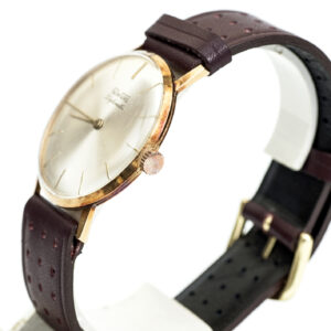 Duward Diplomatic. Reloj de pulsera para caballero. Oro 18k. Peso: 30 gr.