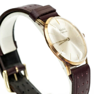 Duward Diplomatic. Reloj de pulsera para caballero. Oro 18k. Peso: 30 gr.