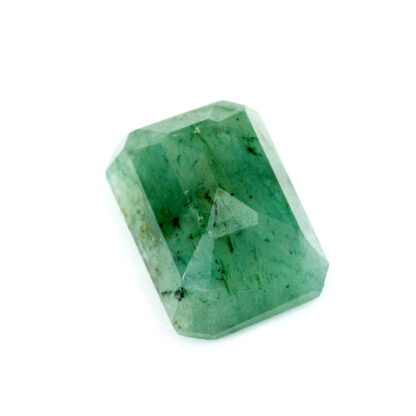 Natural Emerald, 6,02 ct., Rectangular cut, treated. Measurements: 13,48x9,57x6,31 mm.
