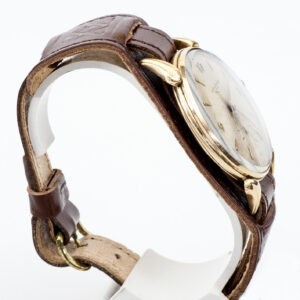 LONGINES. Reloj de pulsera para caballero. Oro 18k. Suiza, Ca. 1945