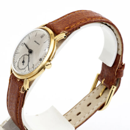 DÉPLACÉ. Montre-bracelet de gentleman. or 18 carats. vers 1950-1960