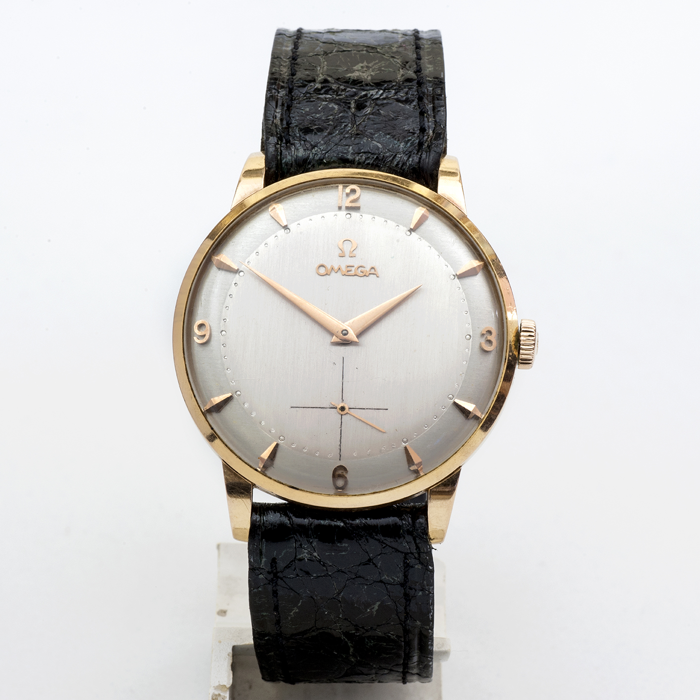 OMEGA. Reloj de pulsera para caballero. Oro 18k. Suiza, 1952. OMEGA. Reloj de pulsera para caballero. Oro 18k. Suiza, 1952.