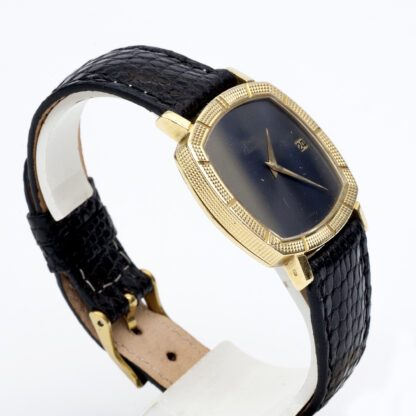 PIAGET AUTOMATIQUE. Montre-bracelet pour homme, automatique. Or 18 carats. Vers 1960
