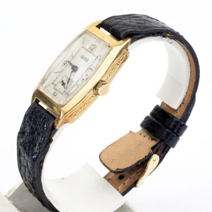 Suisse - Montre-bracelet pour femme. Or 18 carats. Vers 1915