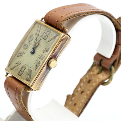 WARZA. Reloj Suizo de pulsera para caballero. Oro 14k. Ca. 1910