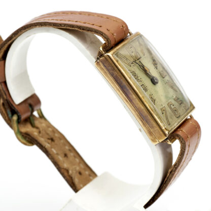 WARZA. Reloj Suizo de pulsera para caballero. Oro 14k. Ca. 1910