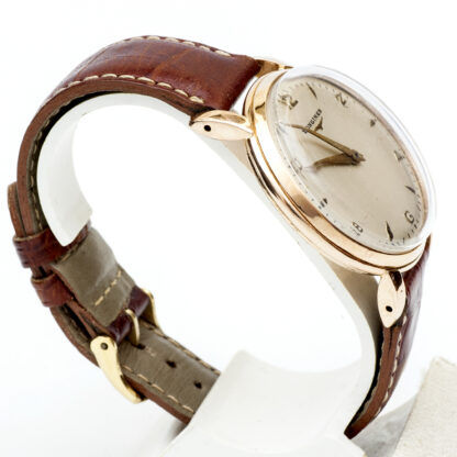 LONGINES. Reloj de pulsera para caballero. Oro 18k. Suiza, 1952.