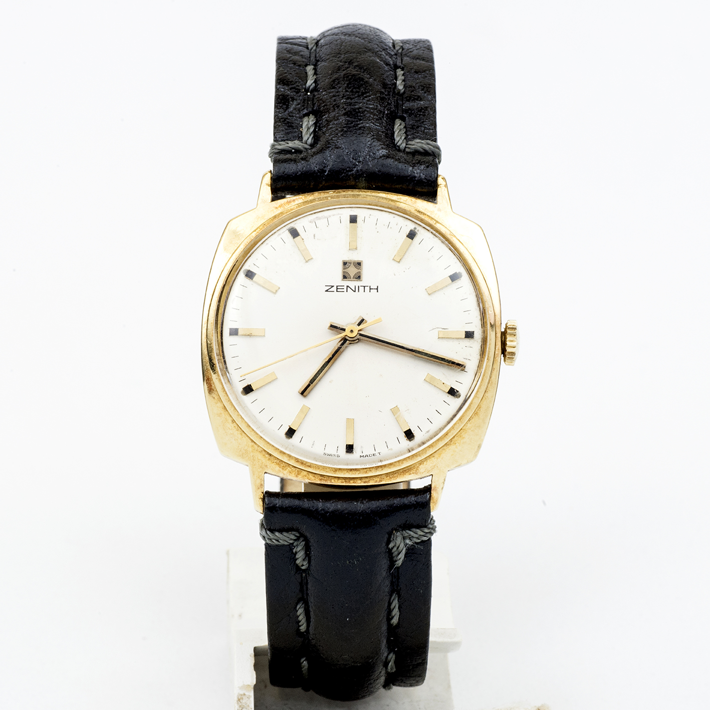 ZENITH STELLINA. Reloj de pulsera para caballero. Oro 18k. Suiza, ca. 1970. ZENITH STELLINA. Reloj de pulsera para caballero. Oro 18k. Suiza, ca. 1970.