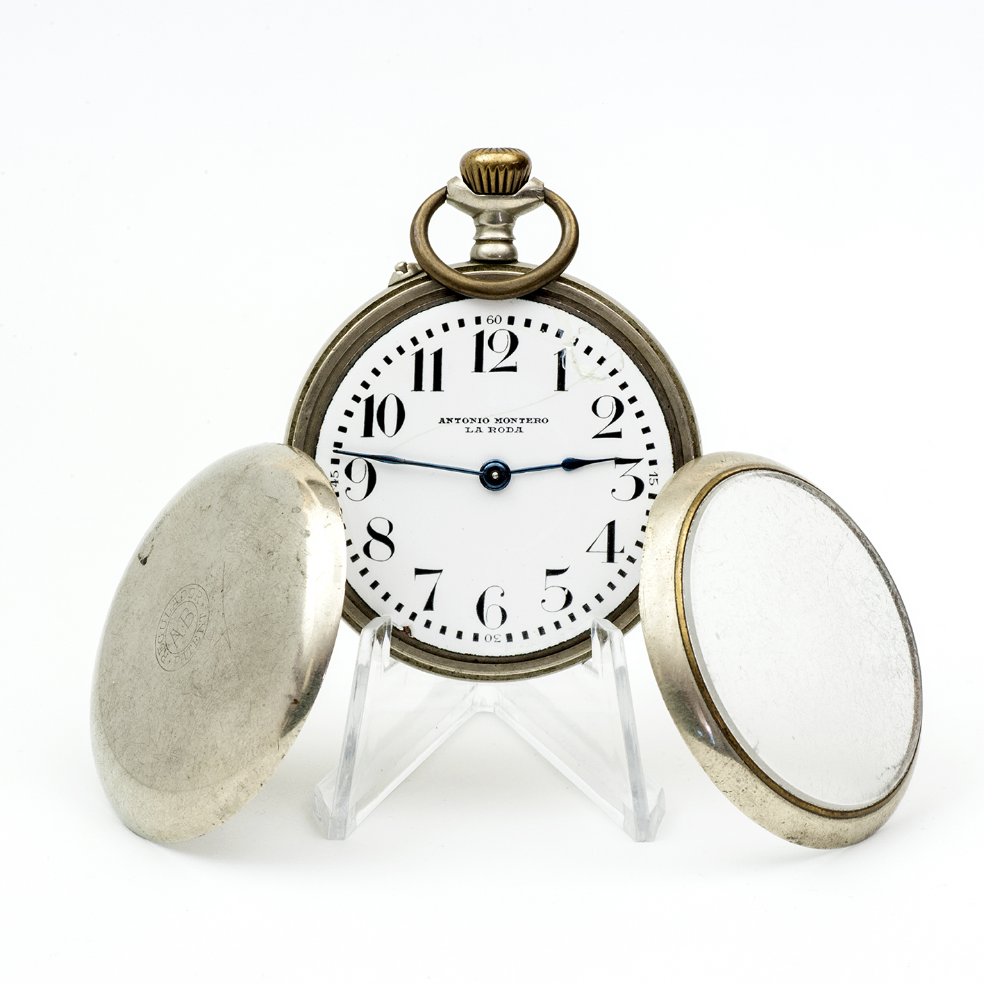 ANTONIO MONTERO (La Roda, Albacete). Reloj de bolsillo, lepine y remontoir. Suiza, ca. 1930 ANTONIO MONTERO (La Roda, Albacete). Reloj de bolsillo, lepine y remontoir. Suiza, ca. 1930