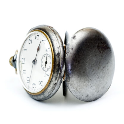 OMEGA. Reloj de colgar lepine y remontoir. Suiza, 1909.