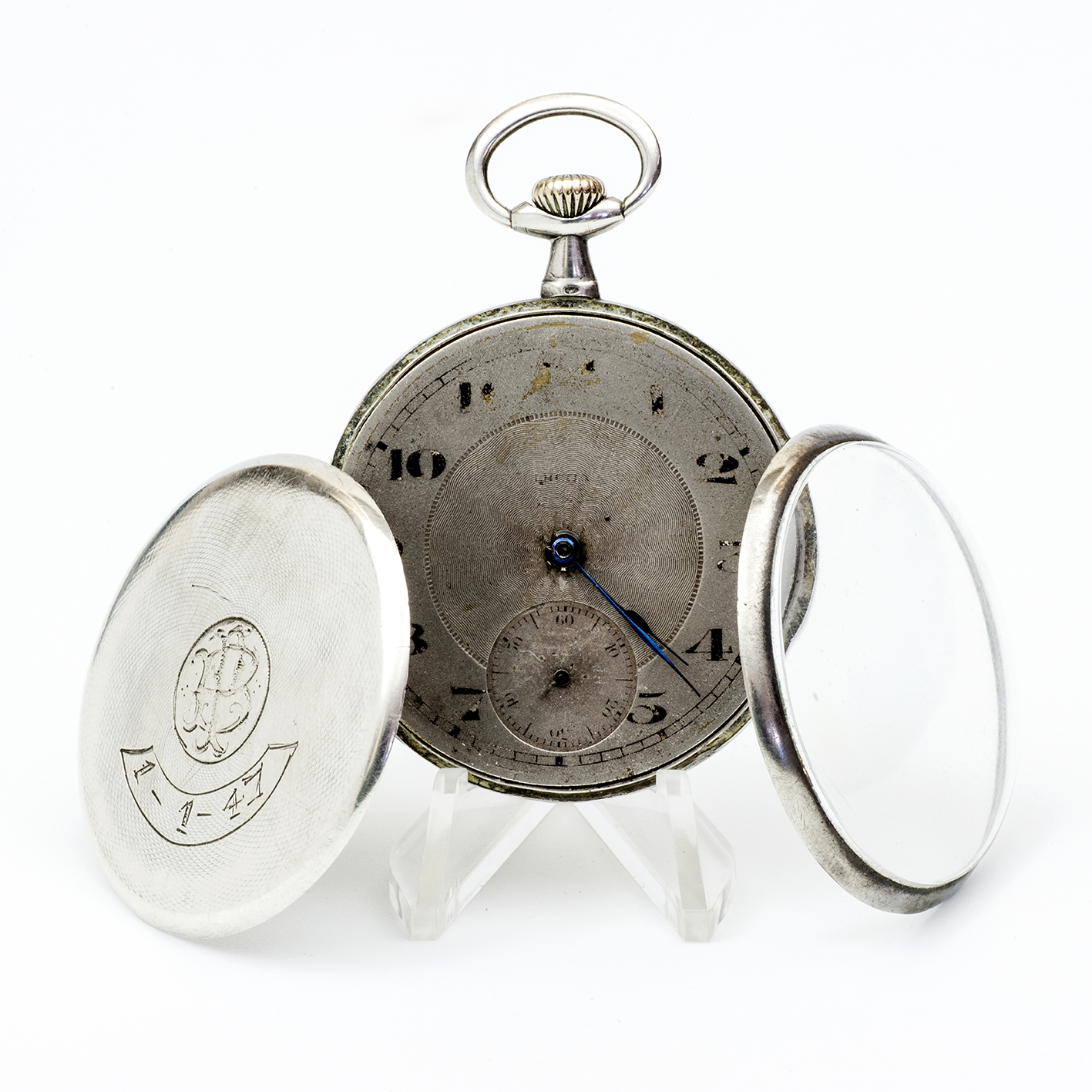 Reloj Suizo de bolsillo, lepine y remontoir. Plata. Suiza, ca. 1940 Reloj Suizo de bolsillo, lepine y remontoir. Plata. Suiza, ca. 1940