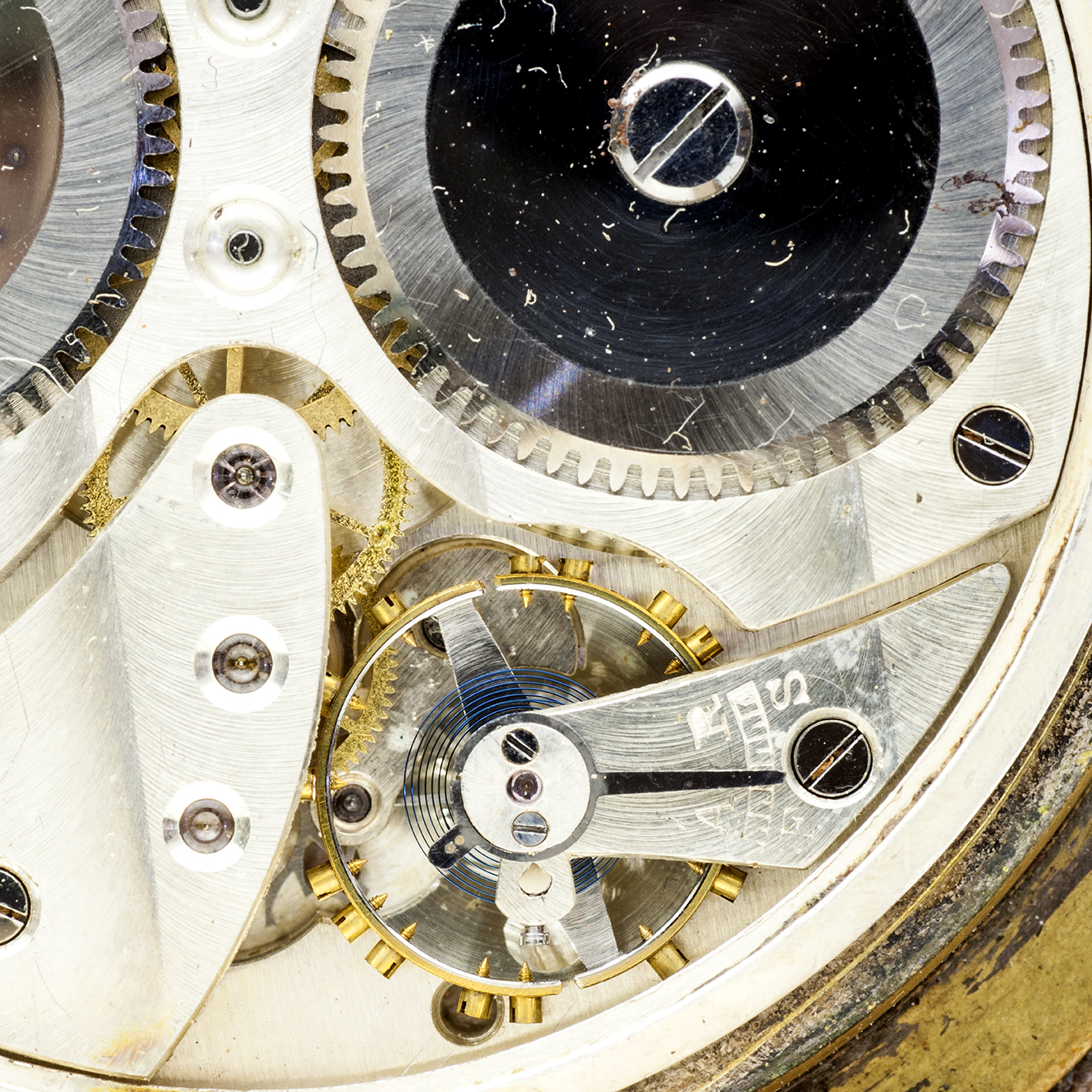 SPAULDING & Co. Reloj suizo de bolsillo-sobremesa, ocho días cuerda, lepine y remontoir. Suiza, ca. 1900 SPAULDING & Co. Reloj suizo de bolsillo-sobremesa, ocho días cuerda, lepine y remontoir. Suiza, ca. 1900