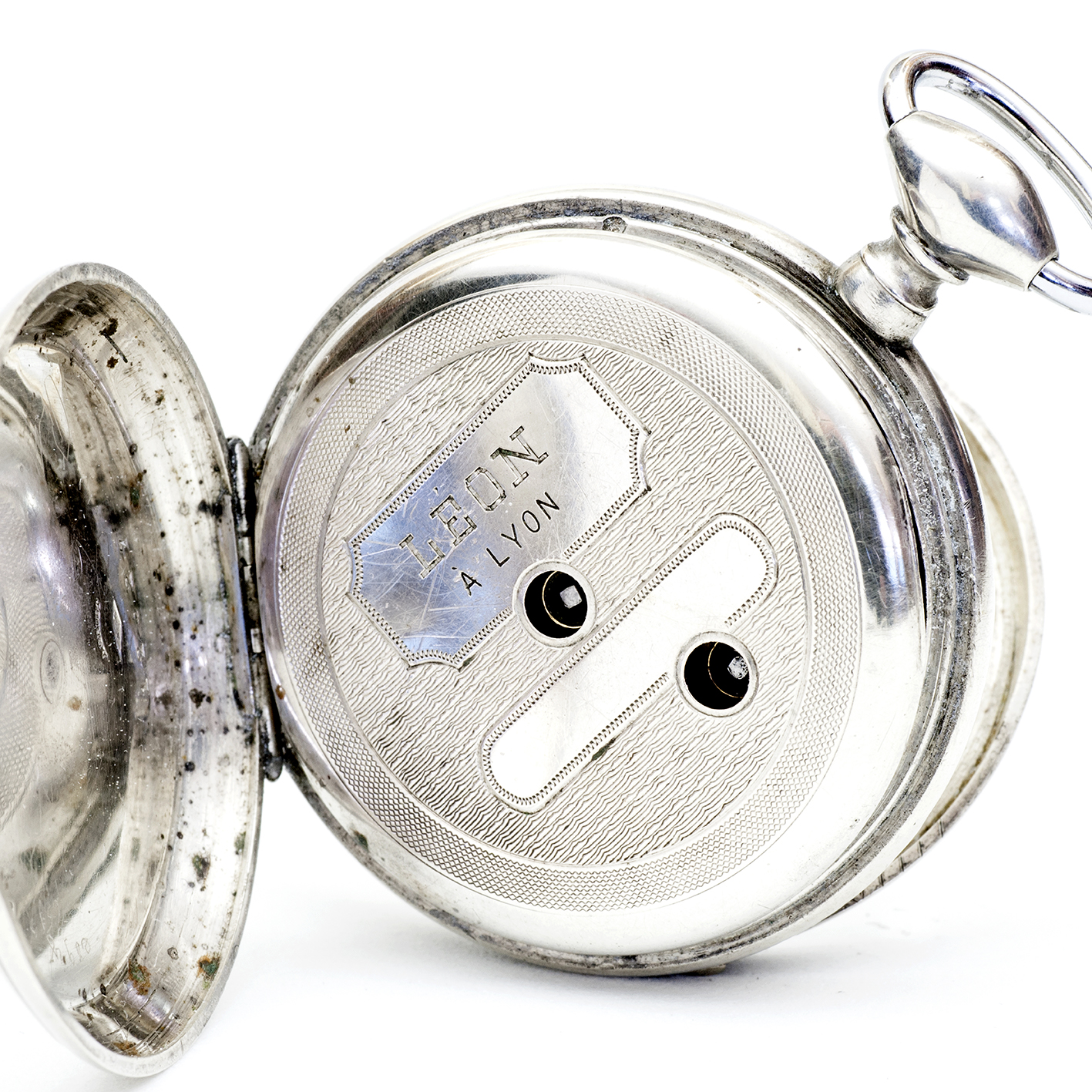 A GRUET (AG). Reloj francés de bolsillo, lepine. Plata. Suiza, ca. 1880. A GRUET (AG). Reloj francés de bolsillo, lepine. Plata. Suiza, ca. 1880.