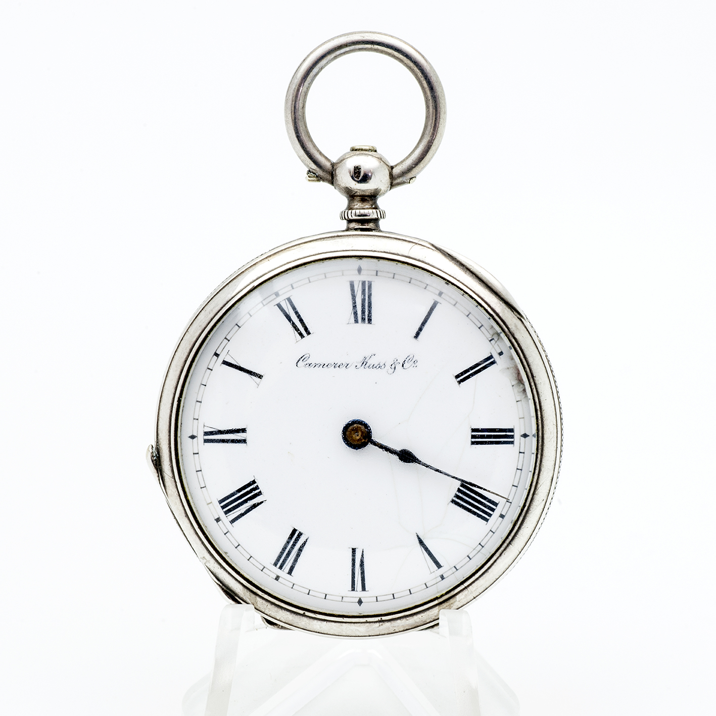 CAMERER KUSS & Co. Reloj inglésde colgar lepine. Plata Fina. Londres, ca. 1850. CAMERER KUSS & Co. Reloj inglésde colgar lepine. Plata Fina. Londres, ca. 1850.