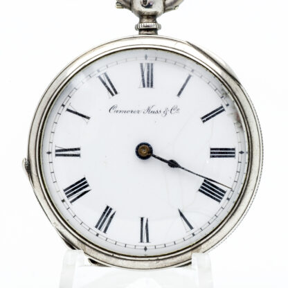 CAMERER KUSS & Co. Horloge suspendue en lépine anglaise. Argent fin. Londres, env. 1850.