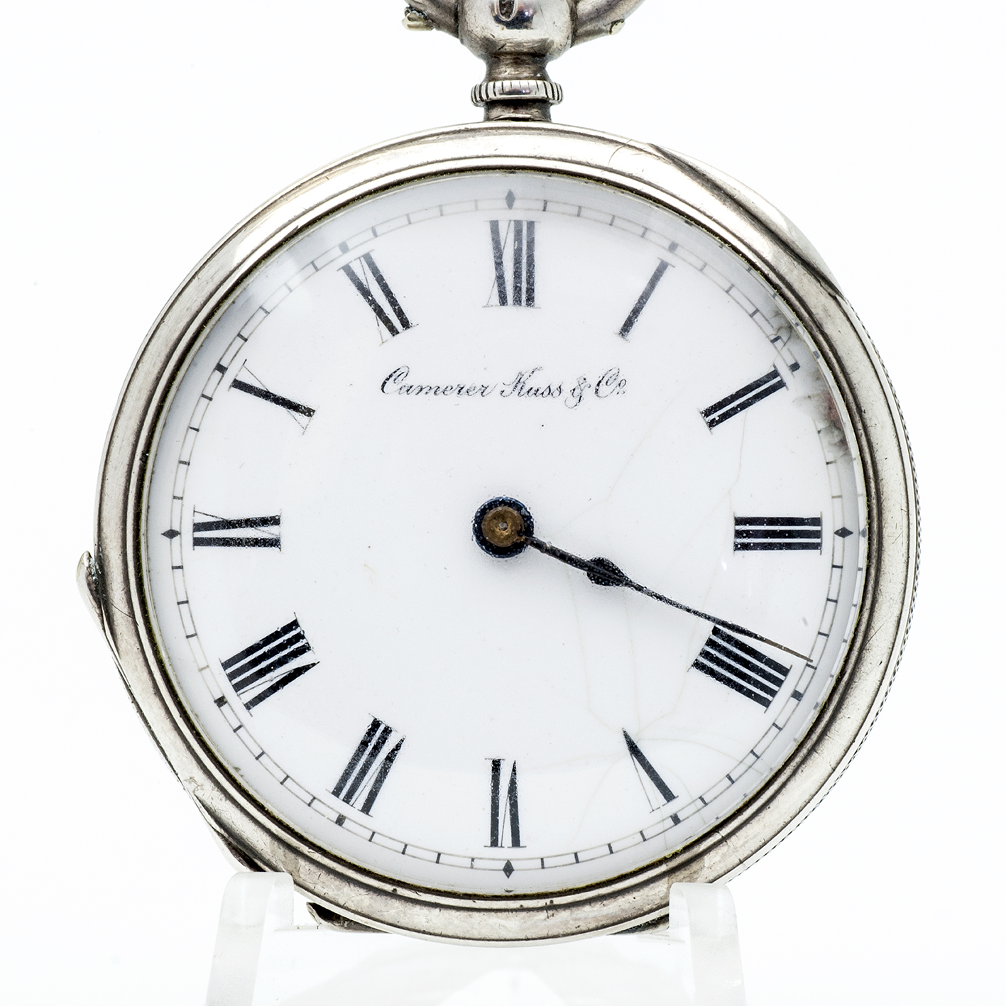 CAMERER KUSS & Co. Reloj inglésde colgar lepine. Plata Fina. Londres, ca. 1850. CAMERER KUSS & Co. Reloj inglésde colgar lepine. Plata Fina. Londres, ca. 1850.