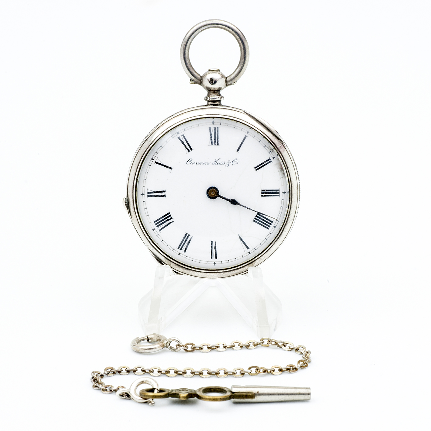 CAMERER KUSS & Co. Reloj inglésde colgar lepine. Plata Fina. Londres, ca. 1850. CAMERER KUSS & Co. Reloj inglésde colgar lepine. Plata Fina. Londres, ca. 1850.