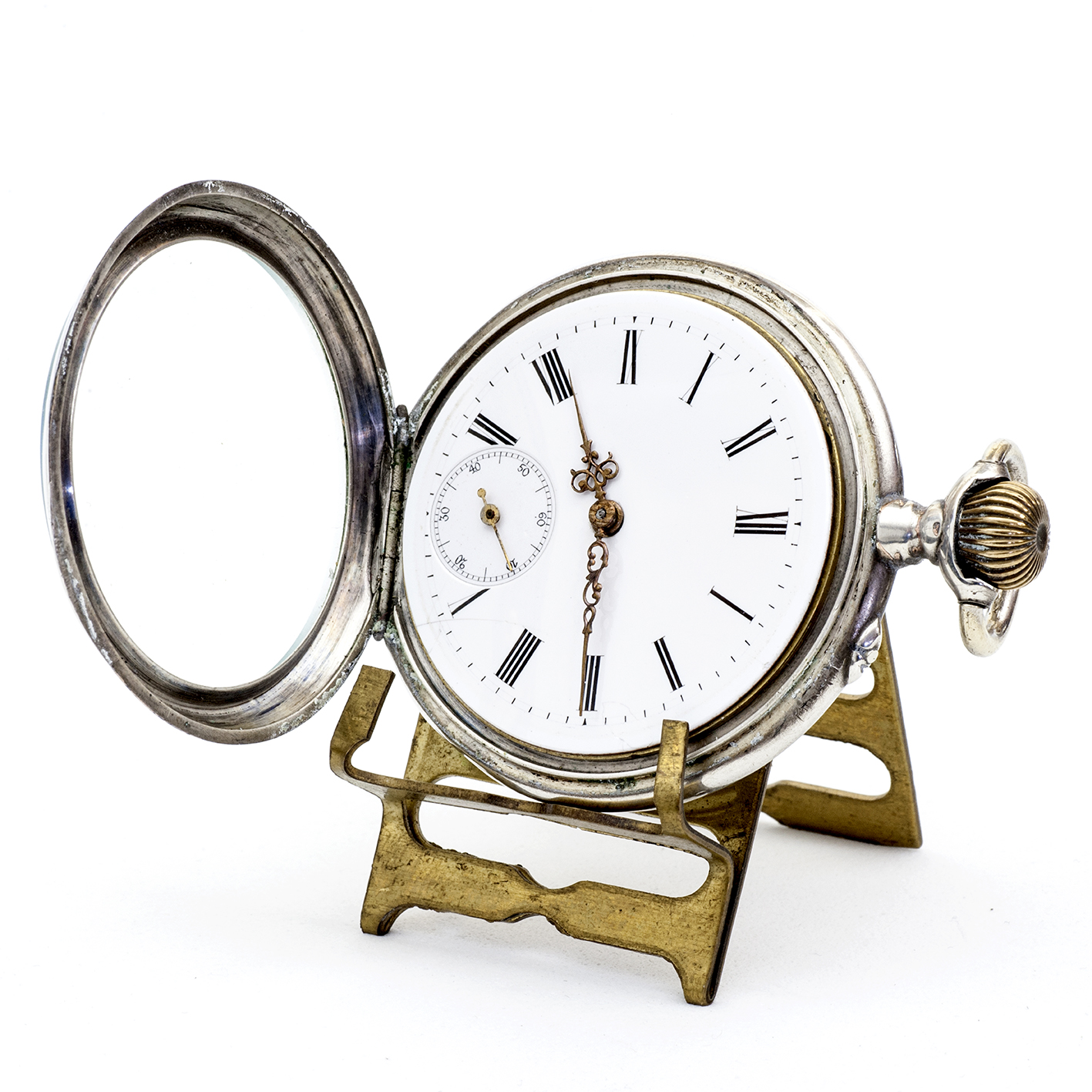 F.G. Reloj de bolsillo lepine y remontoir. Plata. Alemania, ca. 1900. F.G. Reloj de bolsillo lepine y remontoir. Plata. Alemania, ca. 1900.