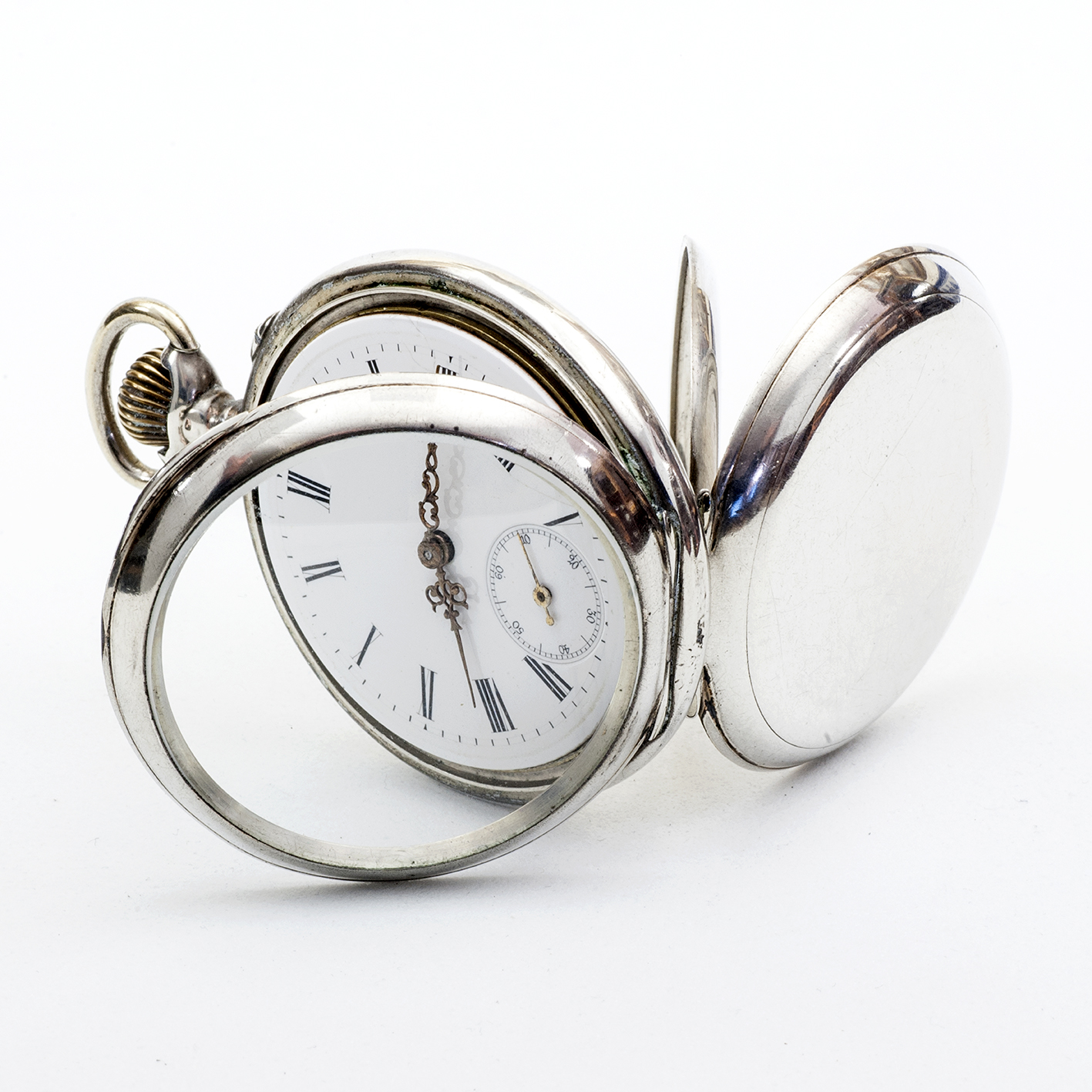 F.G. Reloj de bolsillo lepine y remontoir. Plata. Alemania, ca. 1900. F.G. Reloj de bolsillo lepine y remontoir. Plata. Alemania, ca. 1900.