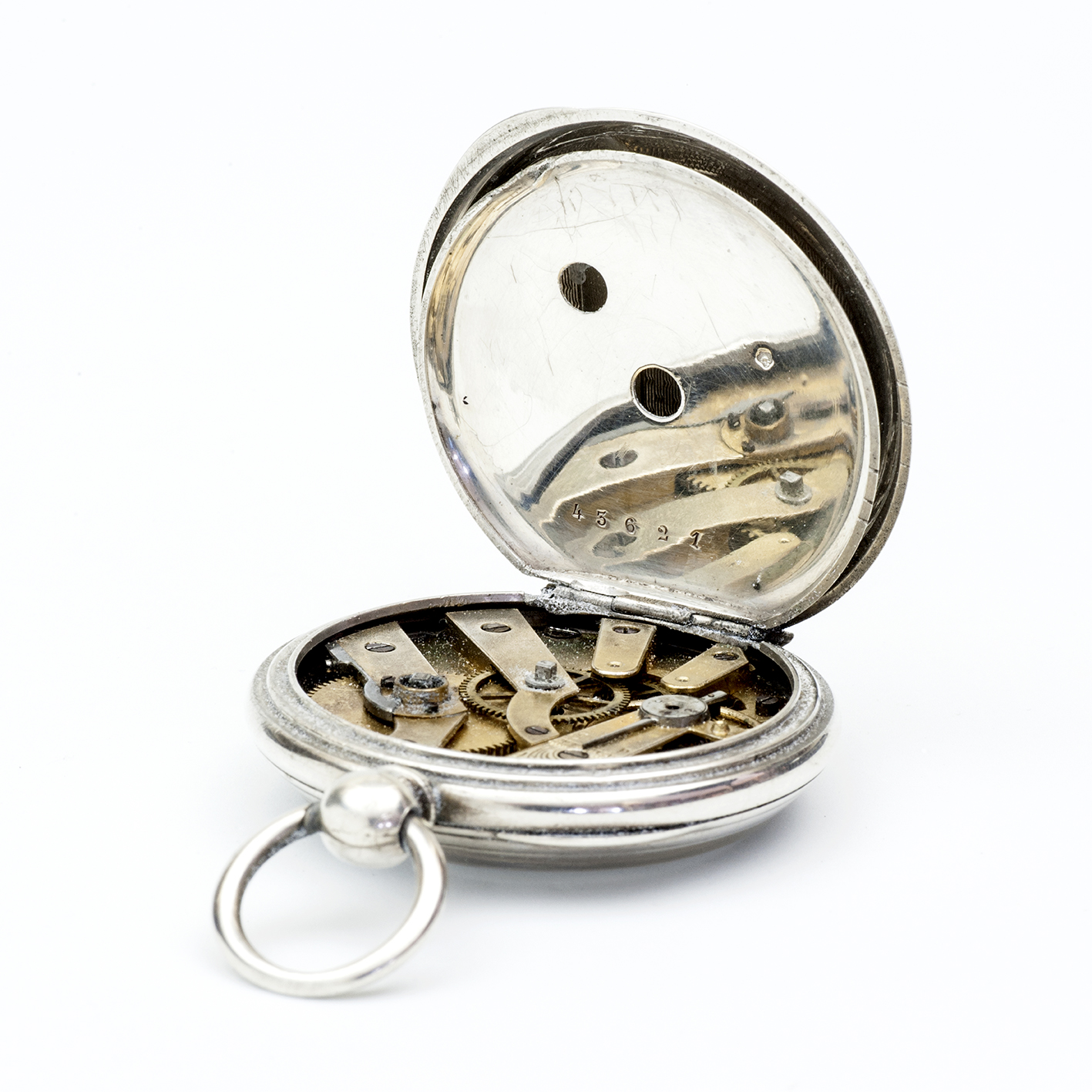 G*G. Reloj suizo de bolsillo-colgar lepine. Plata. Suiza, ca. 1880. G*G. Reloj suizo de bolsillo-colgar lepine. Plata. Suiza, ca. 1880.
