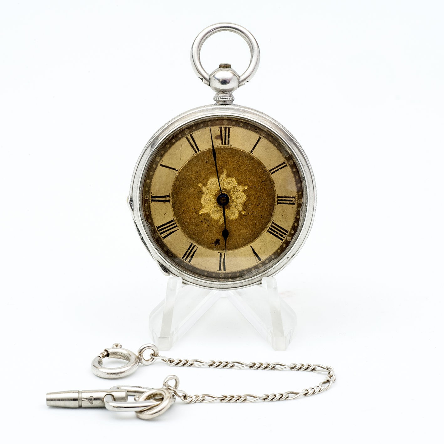 Reloj inglés de bolsillo-colgar lepine. Plata Fina. Londres, ca. 1850. Reloj inglés de bolsillo-colgar lepine. Plata Fina. Londres, ca. 1850.