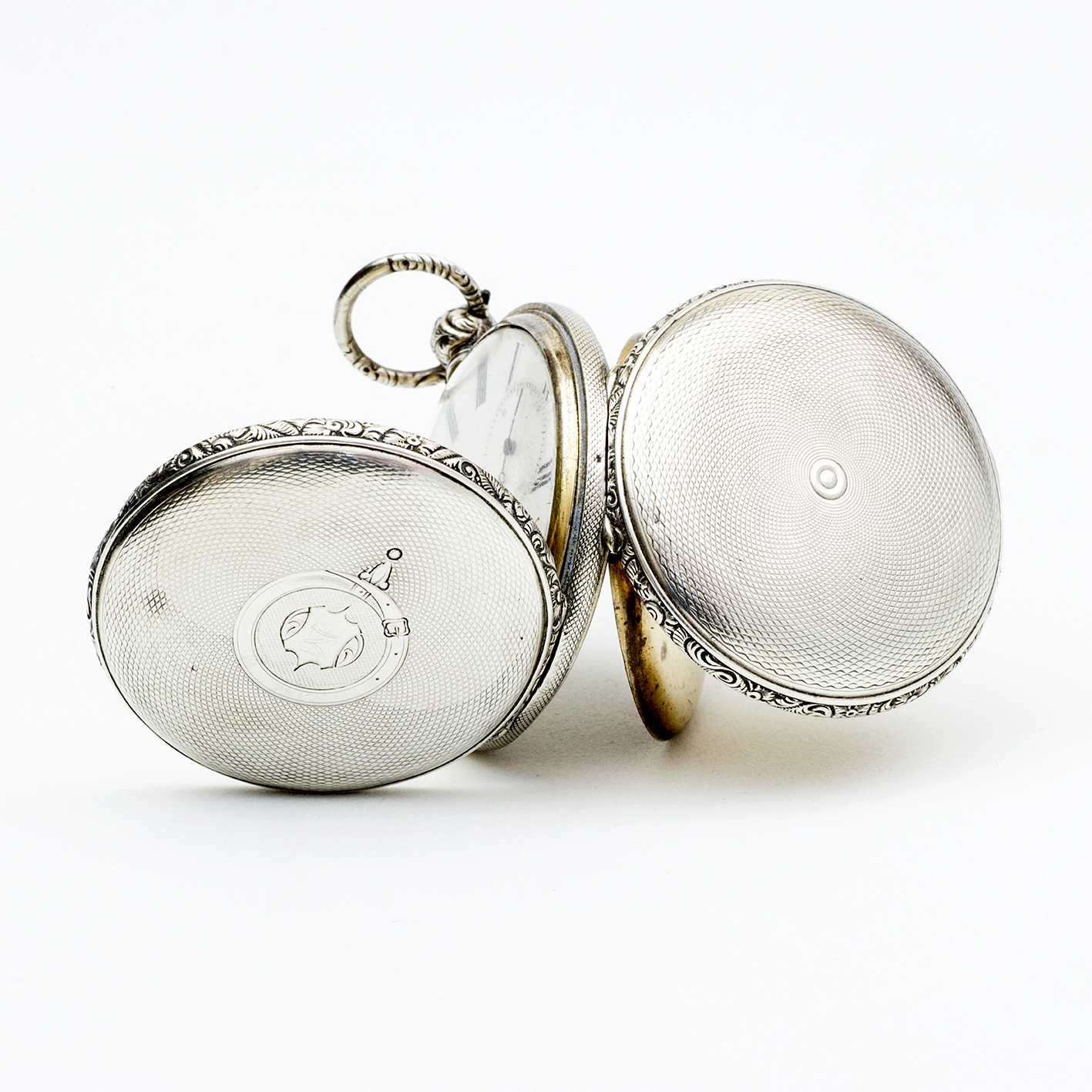 Reloj suizo de bolsillo, saboneta. Plata dorada. Suiza, ca. 1880. Reloj suizo de bolsillo, saboneta. Plata dorada. Suiza, ca. 1880.