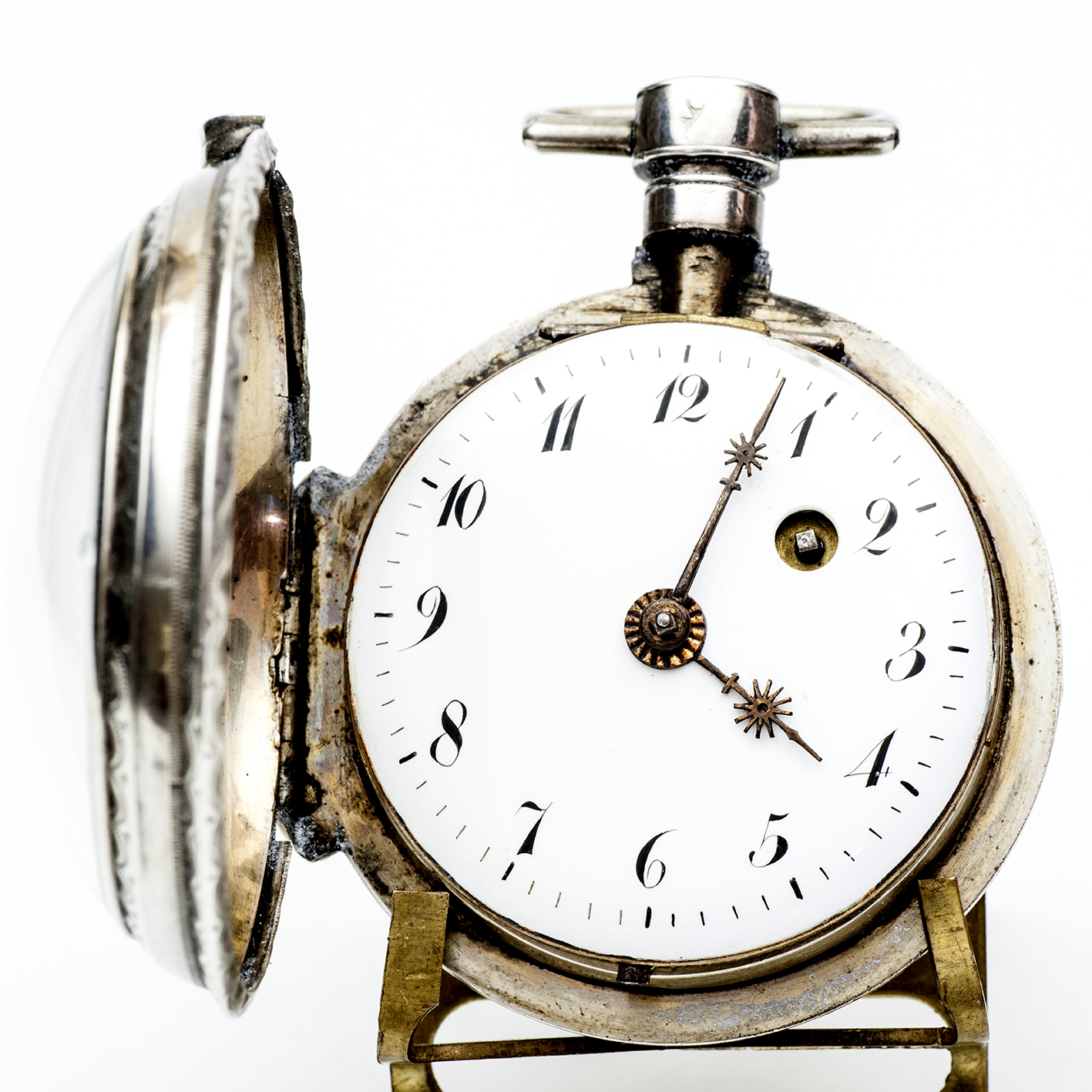 Reloj Inglés de bolsillo lepine, Verge Fusee (catalino). Plata. Inglaterra, ca. 1790. Reloj Inglés de bolsillo lepine, Verge Fusee (catalino). Plata. Inglaterra, ca. 1790.