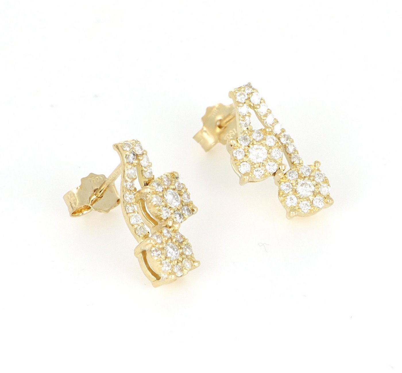 Pendientes en Oro Amarillo de 18k con 58 Diamantes talla Brillante de 0,72 ct. (F/G-VS/SI). 3,25 gr. Pendientes en Oro Amarillo de 18k con 58 Diamantes talla Brillante de 0,72 ct. (F/G-VS/SI). 3,25 gr.