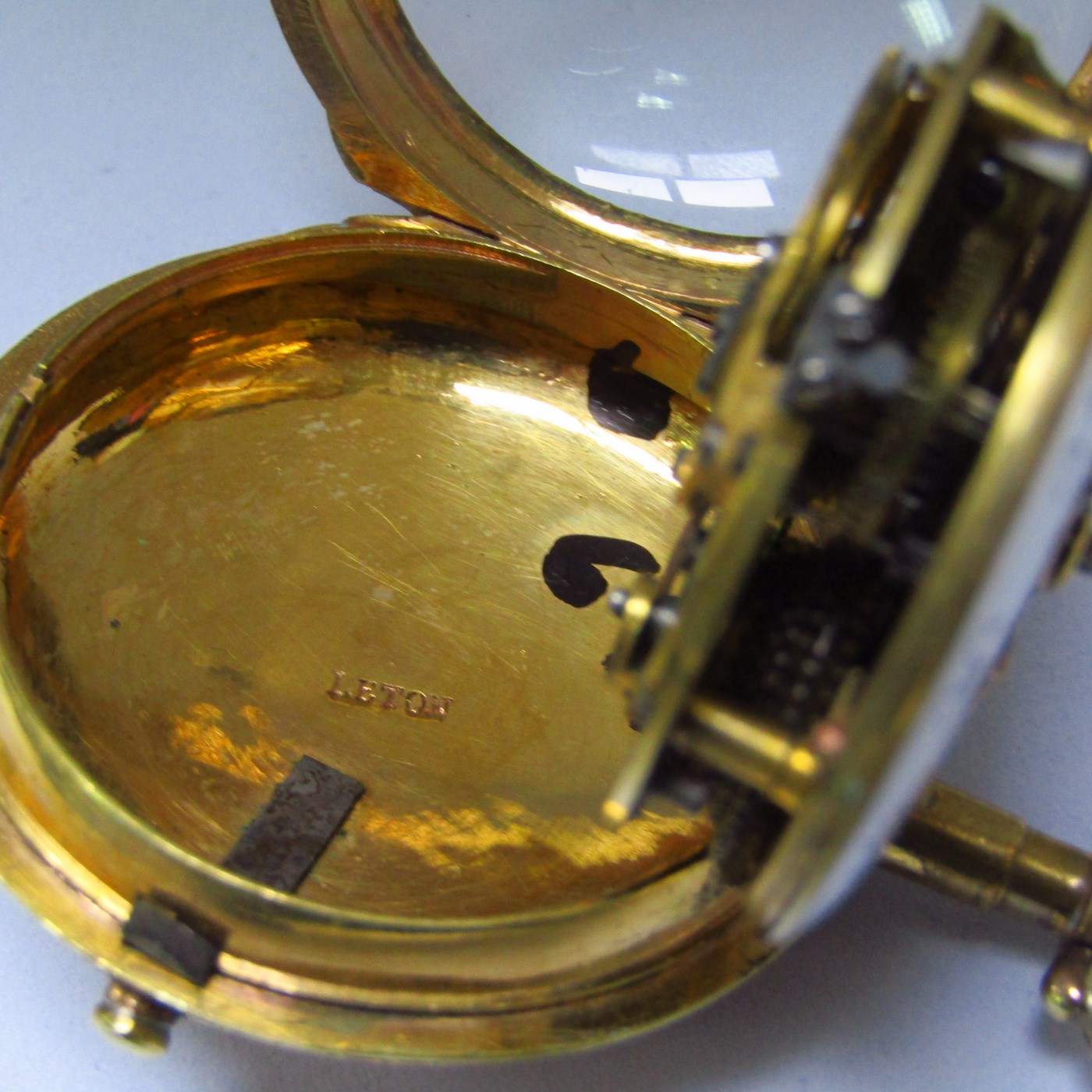 Charles Le Roy, A. PARIS. Reloj de bolsillo, lepine, Verge Fusee (Catalino). Ca. 1770/1780. Charles Le Roy, A. PARIS. Reloj de bolsillo, lepine, Verge Fusee (Catalino). Ca. 1770/1780.