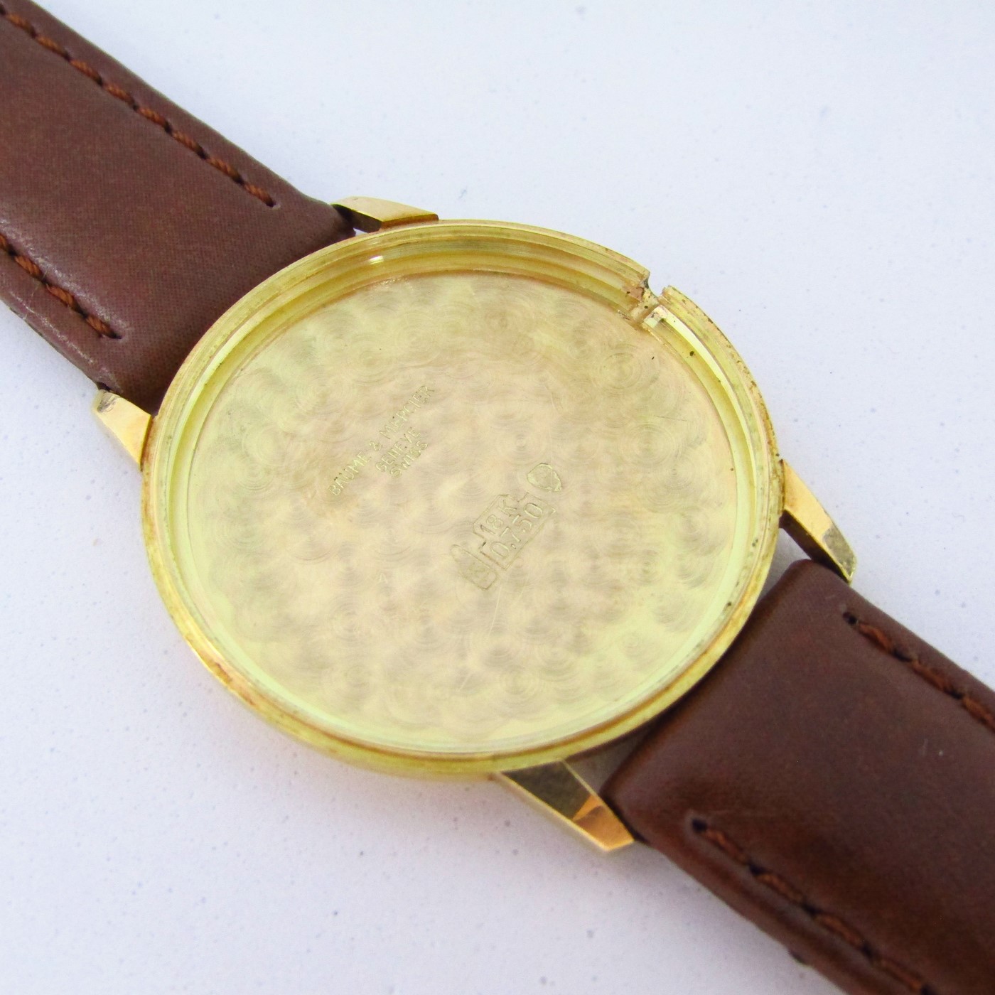 BAUME & MERCIER. Reloj de pulsera para caballero. Oro 18k. Geneve, Suiza, ca. 1960 BAUME & MERCIER. Reloj de pulsera para caballero. Oro 18k. Geneve, Suiza, ca. 1960
