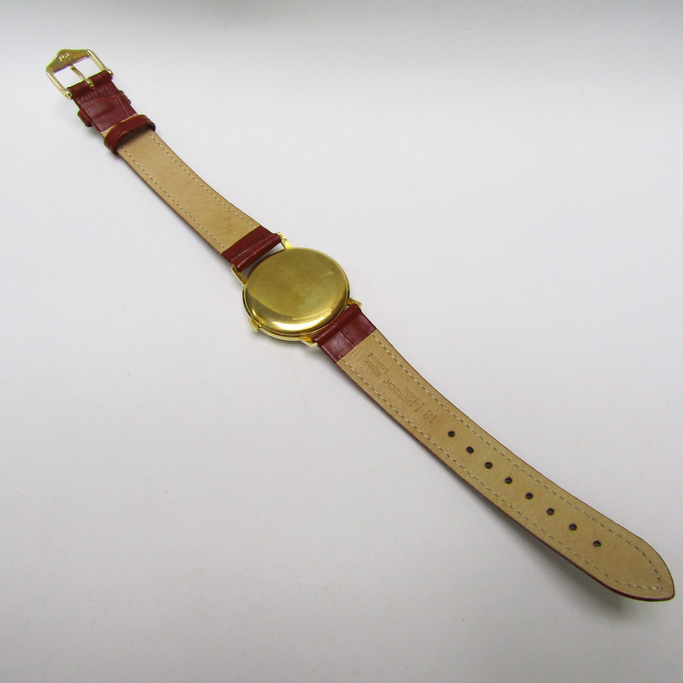 HELVETIA. Reloj de pulsera para caballero. Oro 14k. Suiza, 1978. HELVETIA. Reloj de pulsera para caballero. Oro 14k. Suiza, 1978.