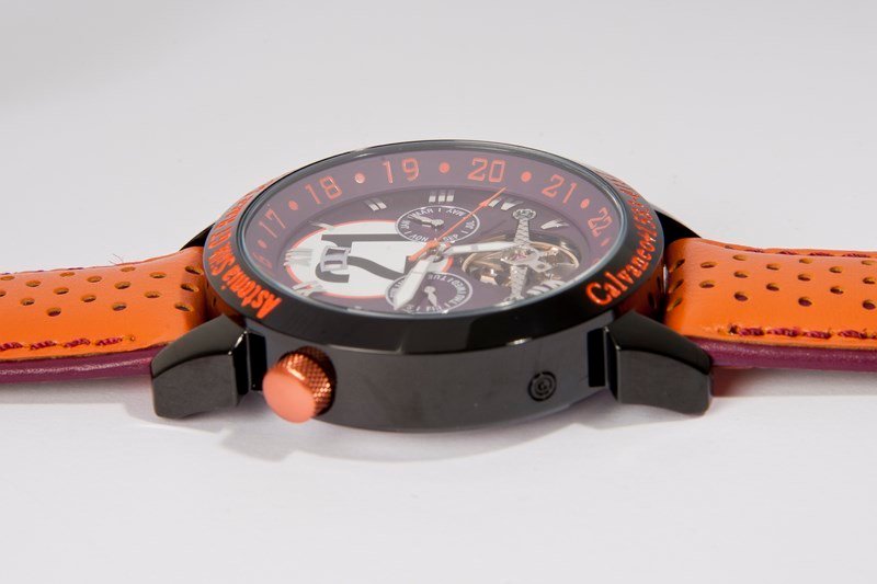 CALVANEO 1583. Silk race. Limited Edition. Reloj de pulsera automático. CALVANEO 1583. Silk race. Limited Edition. Reloj de pulsera automático.