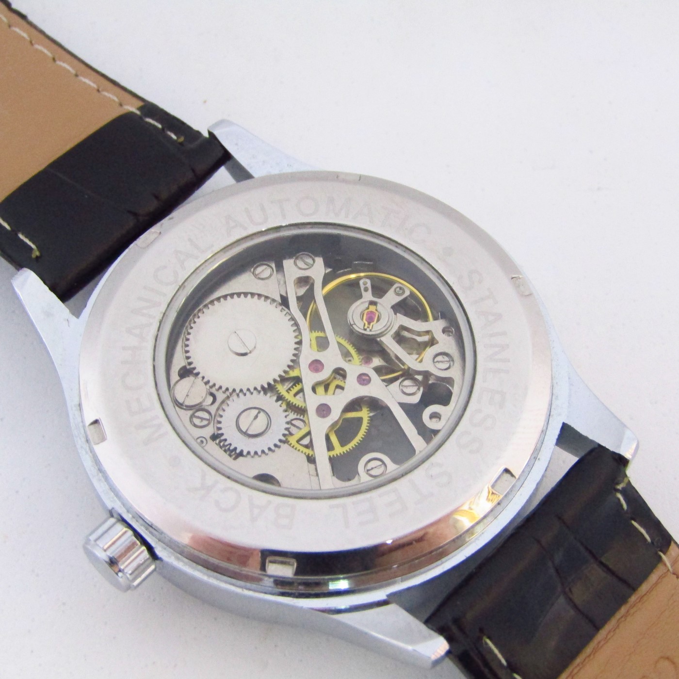 T-WINNER. Reloj de pulsera para caballero. China. 2018 T-WINNER. Reloj de pulsera para caballero. China. 2018