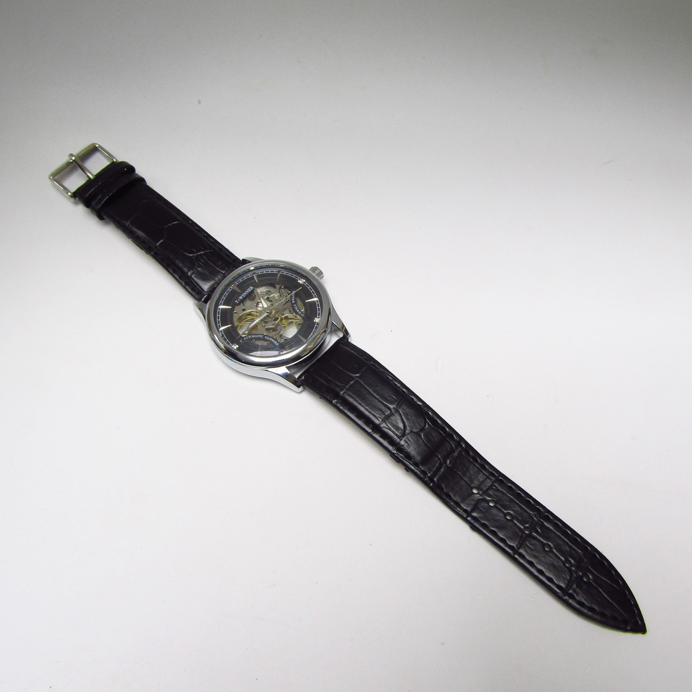 T-WINNER. Reloj de pulsera para caballero. China. 2018 T-WINNER. Reloj de pulsera para caballero. China. 2018