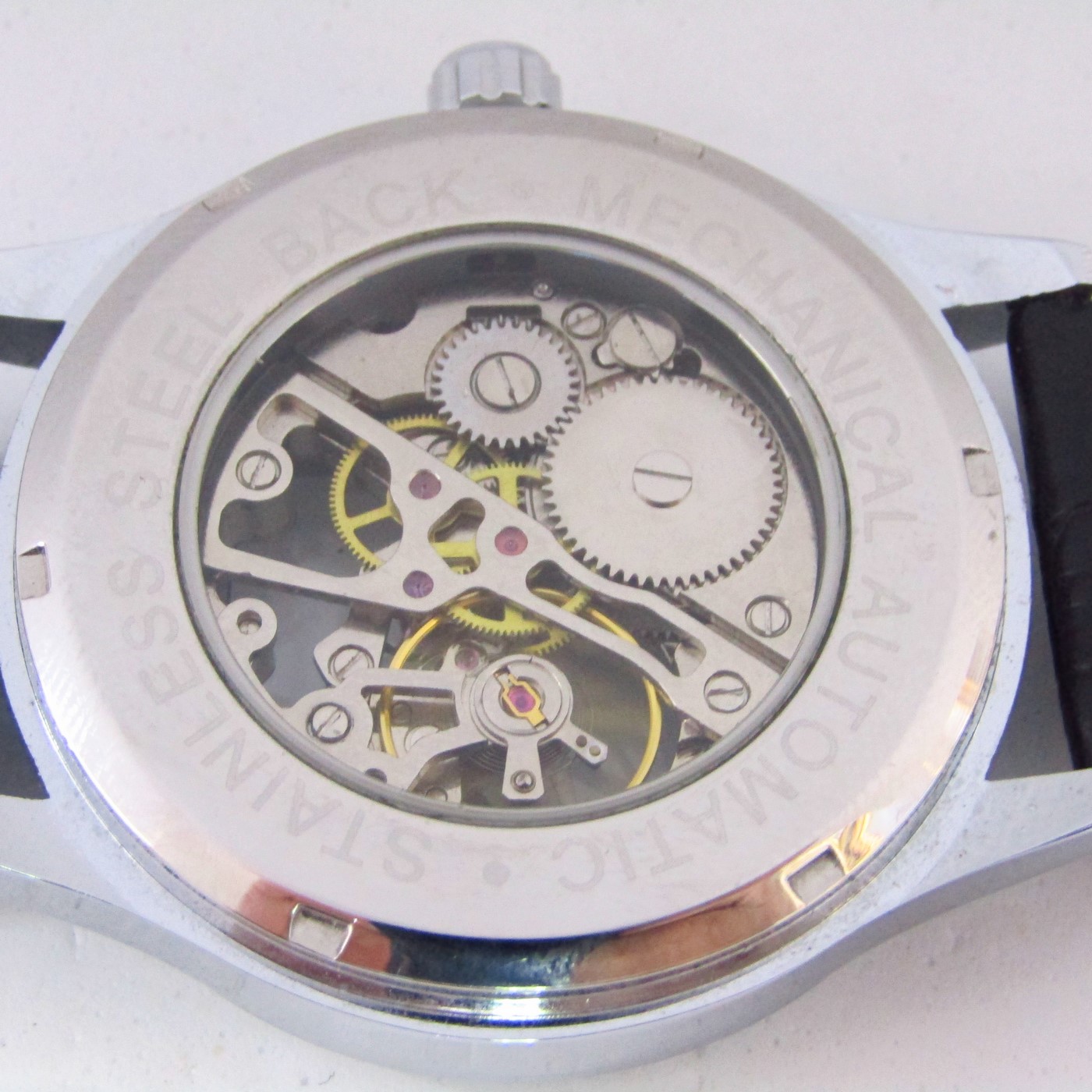 T-WINNER. Reloj de pulsera para caballero. China. 2018 T-WINNER. Reloj de pulsera para caballero. China. 2018